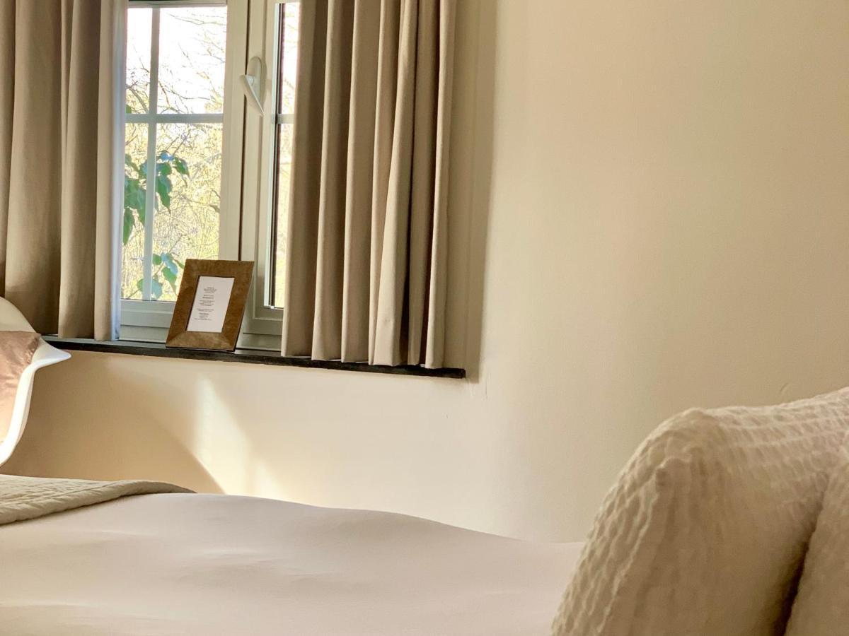 Hotel Au Nom De Dieu ديلسن - ستوكيم المظهر الخارجي الصورة